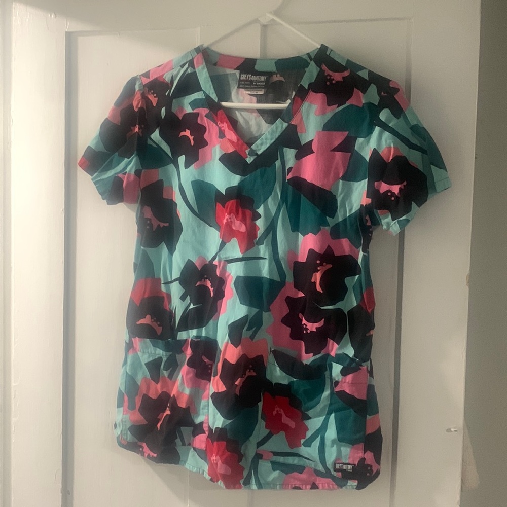 Womens scrub top